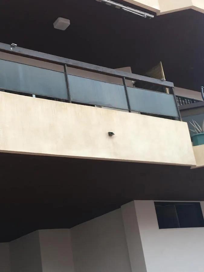 2 Bedroom Apartment Jardines Canarios Los Cristianos Tenerife 阿罗纳 西班牙