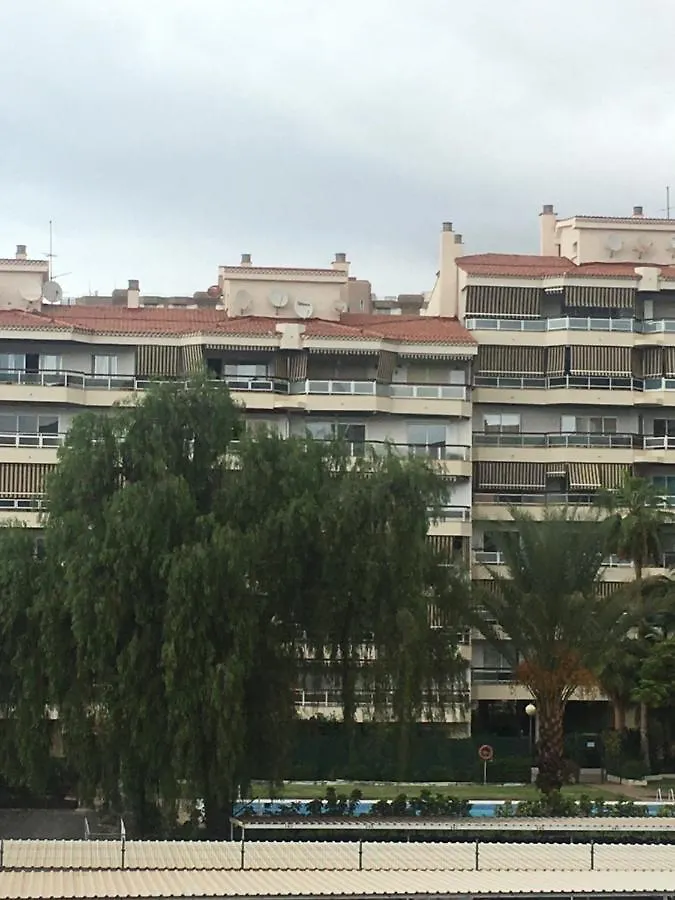 2 Bedroom Apartment Jardines Canarios Los Cristianos Tenerife 阿罗纳 西班牙
